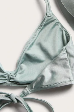 Topattu kolmiomallinen bikiniyläosa | Vaaleanvihreä | Naiset | Kappahl