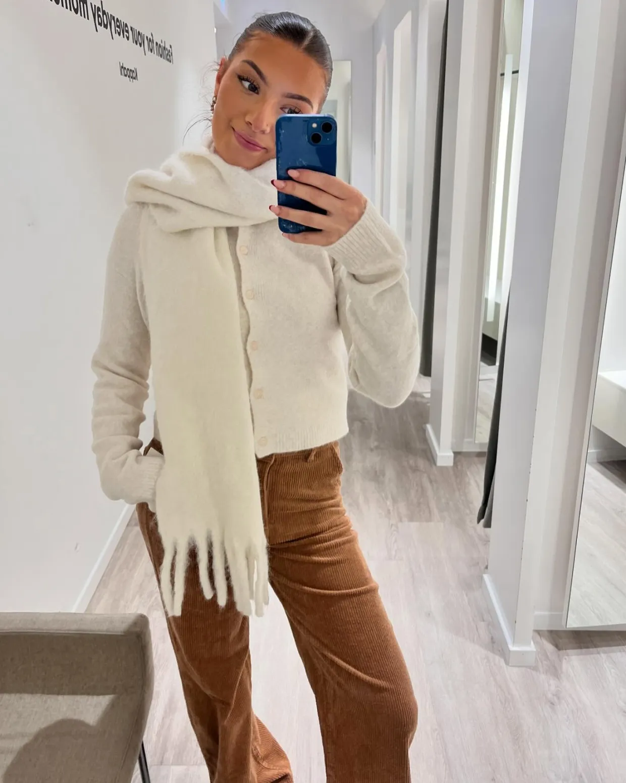 Vakosamettihousut | Beige | Naiset | Kappahl