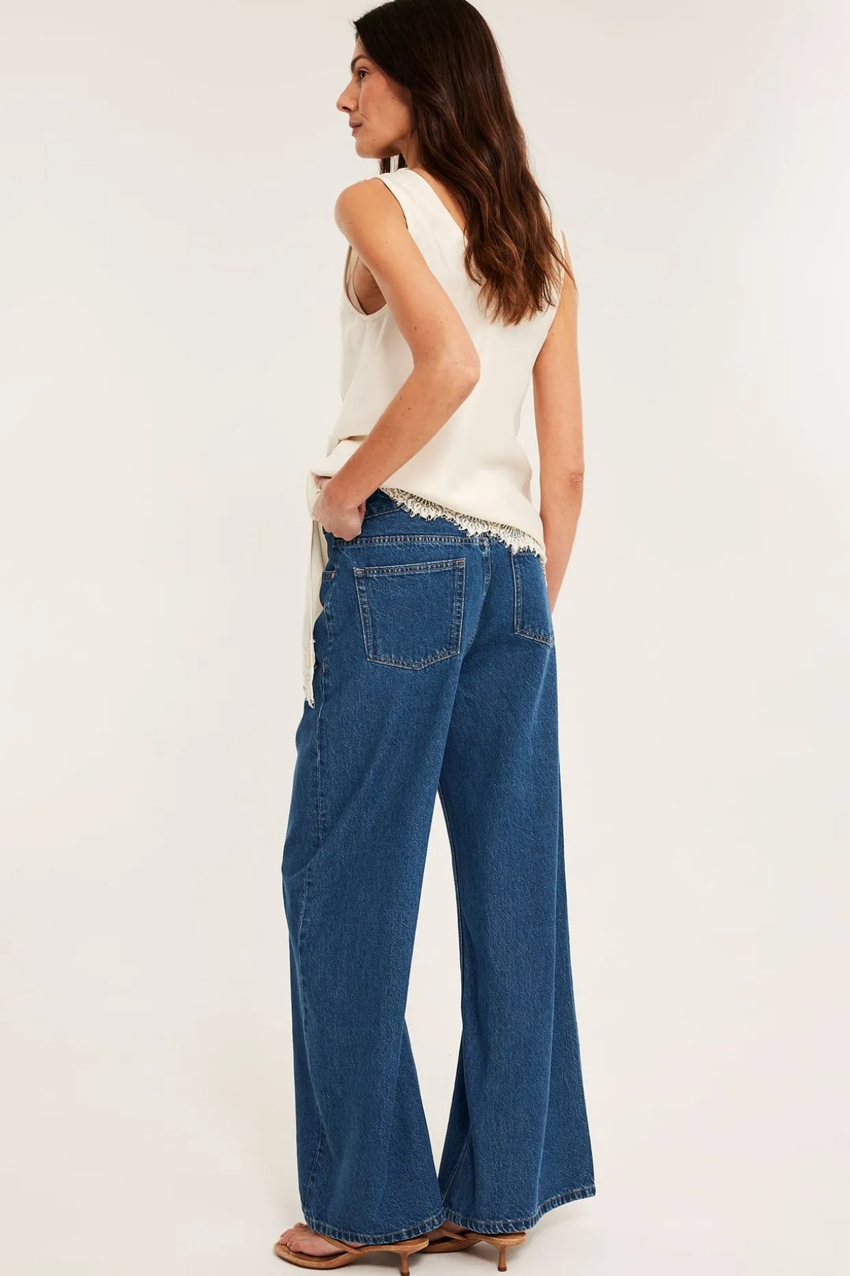 Wide jeans high waist | Denim | Naiset | Kappahl