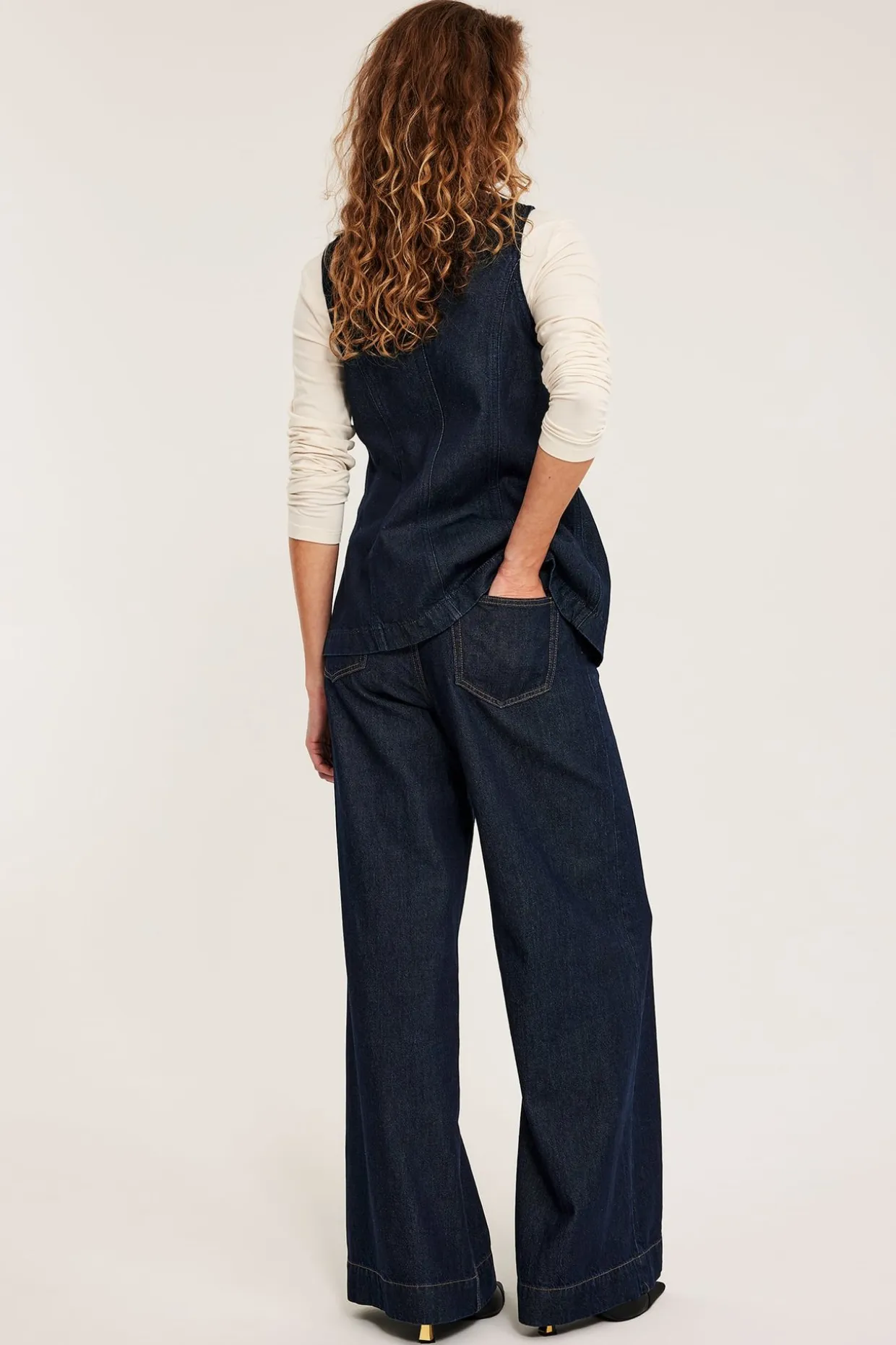 Wide jeans high waist | Tumma denim | Naiset | Kappahl