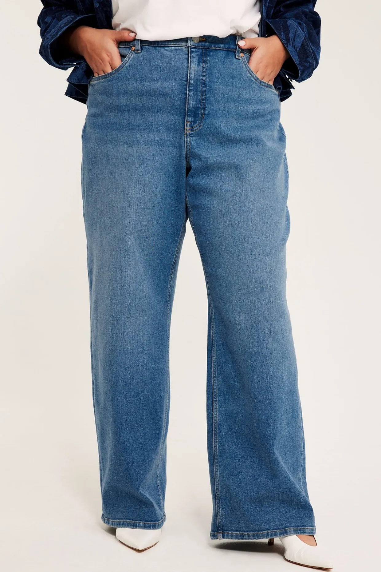 Wide jeans high waist | Vaalea denim | Naiset | Kappahl