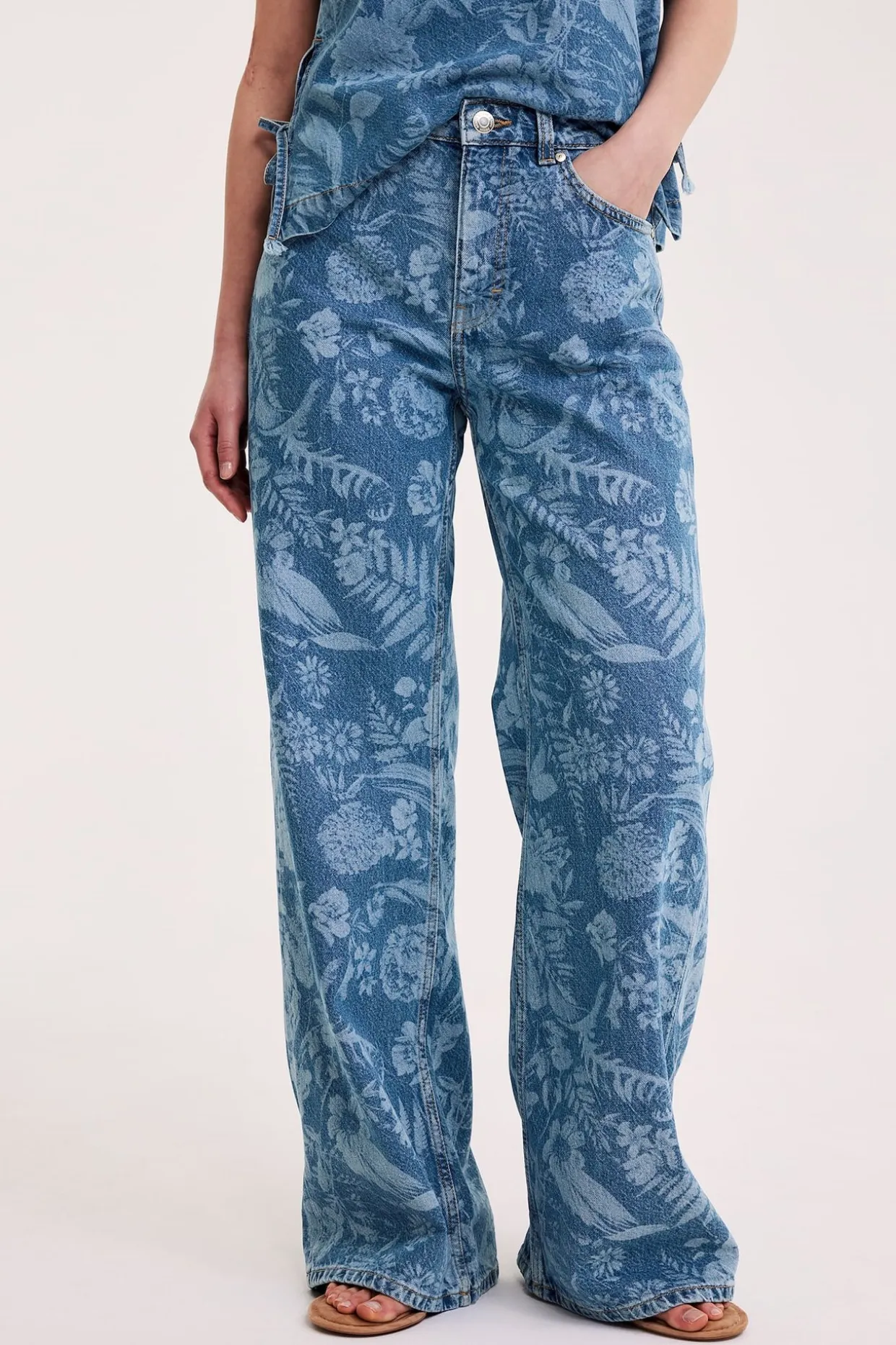 Wide jeans high waist | Vaalea denim | Naiset | Kappahl
